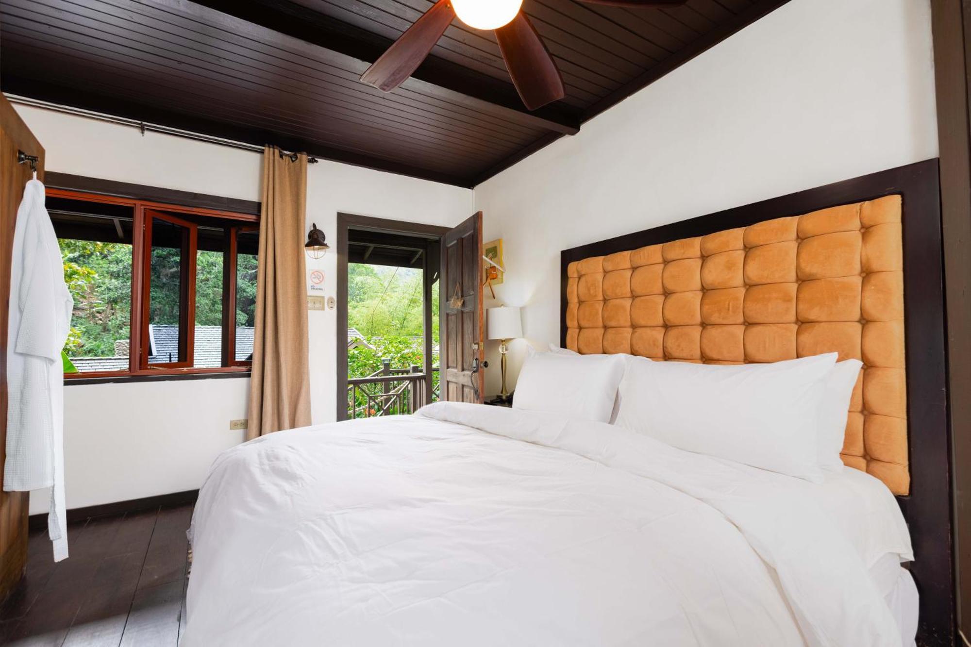 Serendipity Holistic Resort Spa Кингстон Экстерьер фото